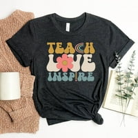 Научете любовта Inspire Тениска учителка риза предучилищна подарък Елементарно преподаване е произведение на сърдечен тийм Сладко