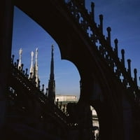 Изглед от нисък ъгъл на катедрала, Дуомо ди Милано, Милано, Ломбардия, Италия