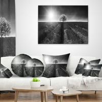 Дизайнарт красиво черно бяло лавандулово поле - пейзажна печатна възглавница за хвърляне-16х16