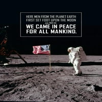 Дойдохме с мир за цялото човечество астронавт със знаме на кацането на Луната готин огромен голям гигантски плакат изкуство 36х54